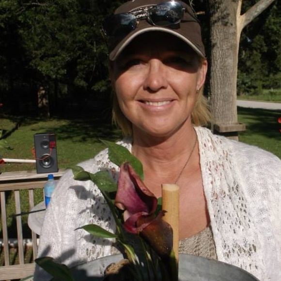 Meet your Posher, Kristi - Picture 4 of 8